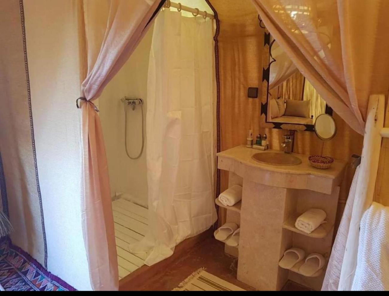 Sahara Traveling Camp Hotel Merzouga Exterior photo